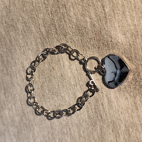 Silver Tone Rhinestone Heart Charm Bracelet - Picture 5 of 6